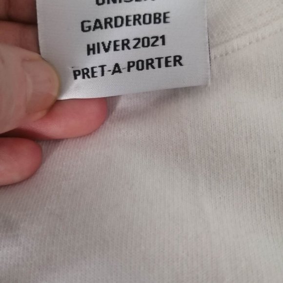 VETEMENTS "THINK DIFFERENTLY" t shirt in white - Picture 3 of 11